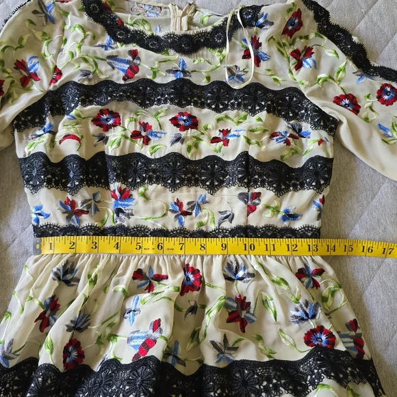 Modcloth Geode Floral Embroidered Lace Dress Size Small - Picture 12 of 14